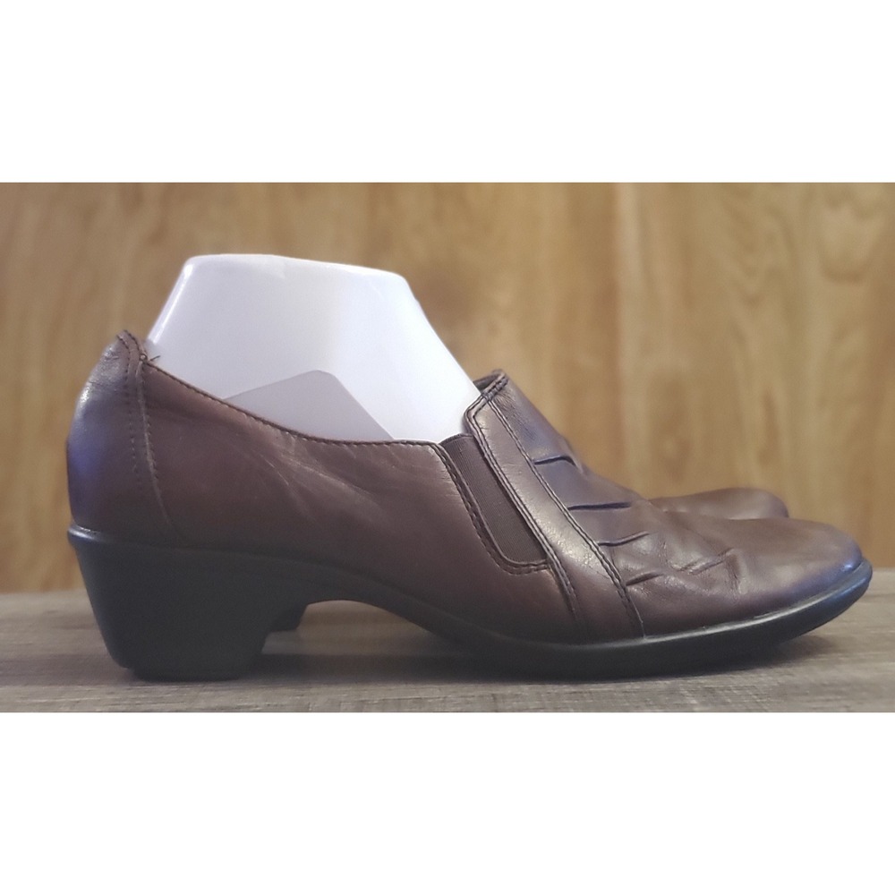 Clarks Partridge Leather Slip On Wedge Shoes Womens Size‎ 9 Brown